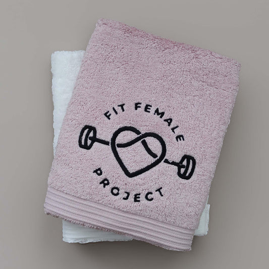 Custom Gym Towels – Embroidered for Fitness Studios & Enthusiasts