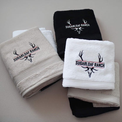 Personalised Hospitality Towels – Custom Logo Towels for Hotels, Guesthouses, and Resorts